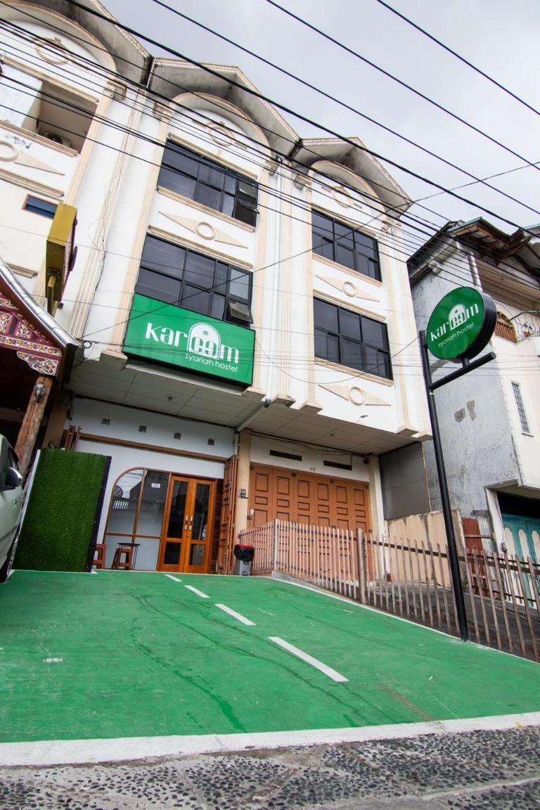 Kareem Syariah Hostel Bukittinggi Luaran gambar